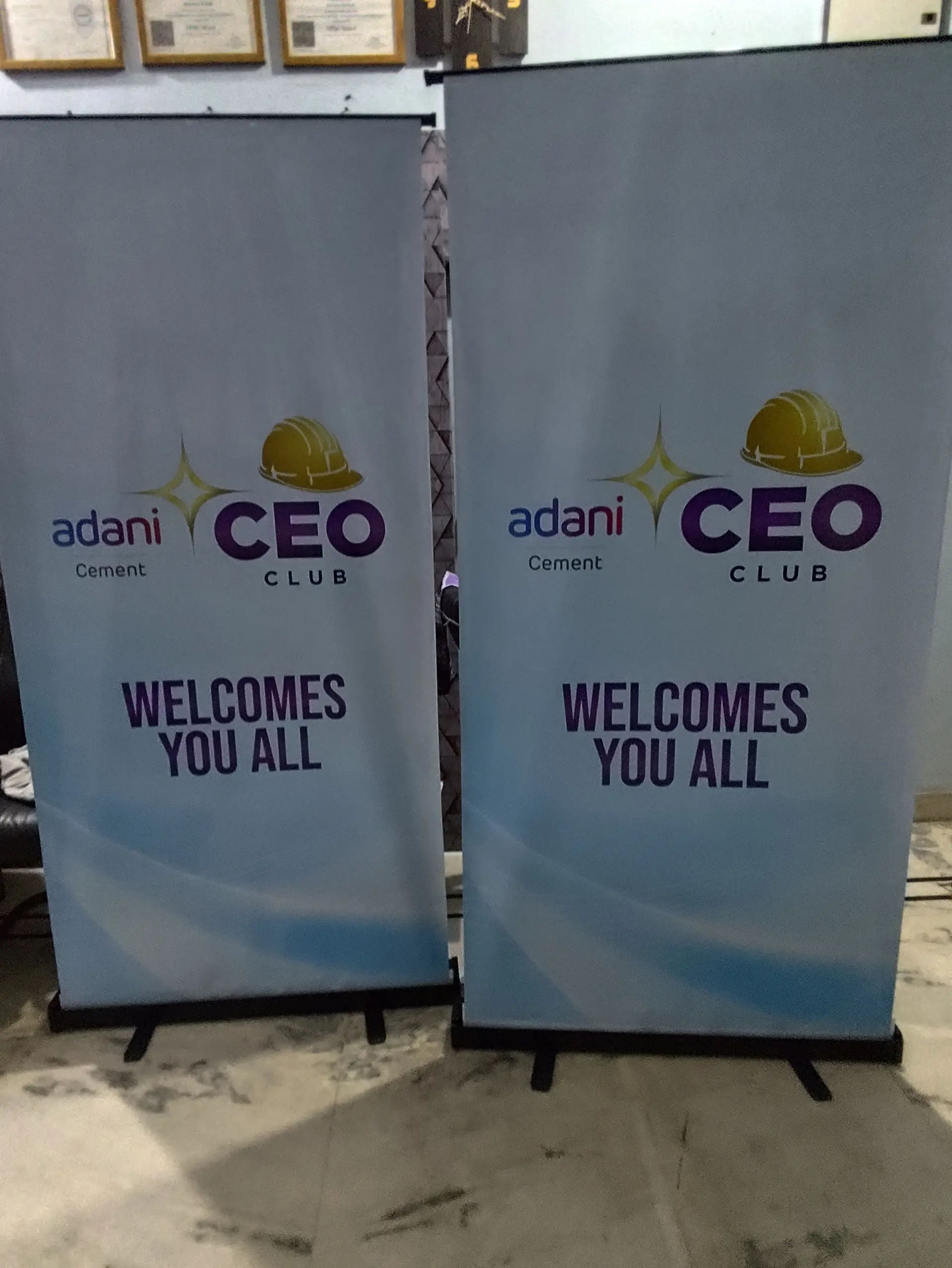 Roll Up Standee portfolio 6